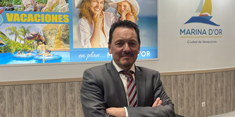 El estand de Marina d'Or en Fitur ha albergado un sinf