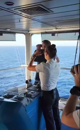 La capitana de un lujoso crucero documentó el rescate de migrantes cerca de Cuba