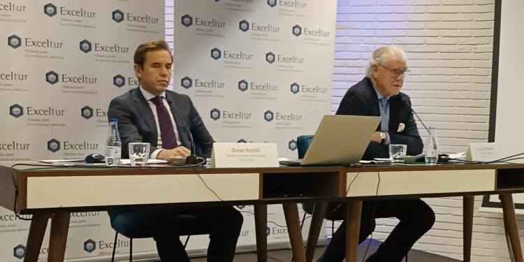 El turismo aportará el 12,2% a la economía española en 2023, todavía por debajo de prepandemia