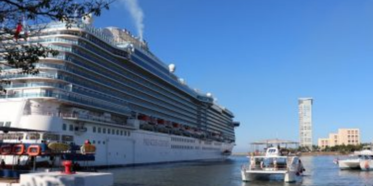 En enero habrá 30 arribos de cruceros internacionales a Puerto Vallarta