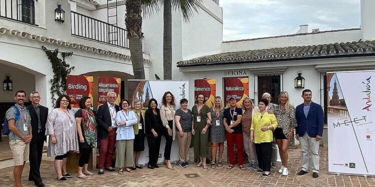 Espartinas - Más de 530 agentes, profesionales y periodistas especializados en 45 acciones de promoción inversa de Diputación en 2022