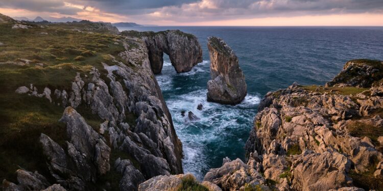 Dedo del Diablo en los Acantilados del Infierno.