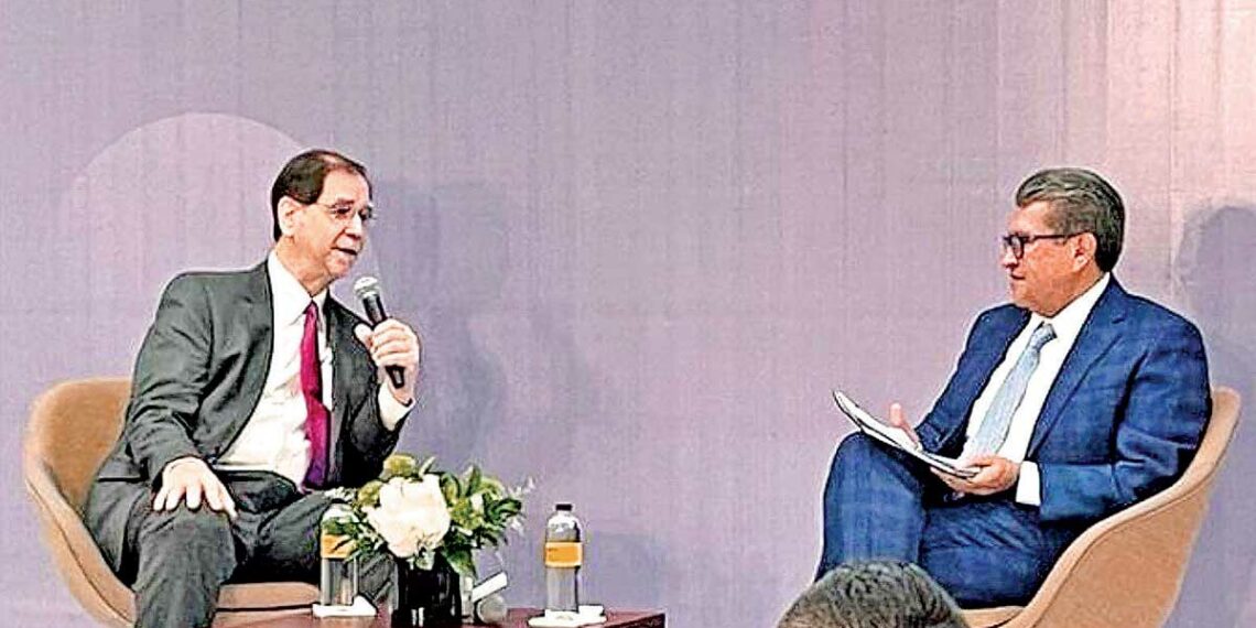 Exigirán a senadores dar informe de viajes