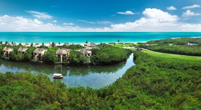 12 meses, 12 oportunidades para disfrutar el totalmente renovado Fairmont Mayakoba