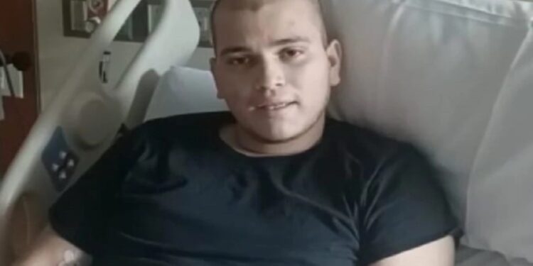 La enfermedad, que ya está en fase terminal, le fue descubierta cuando tuvo que asistir de urgencias al hospital Richmond de Virginia. Los médicos le diagnosticaron Leucemia Mieloide Aguda