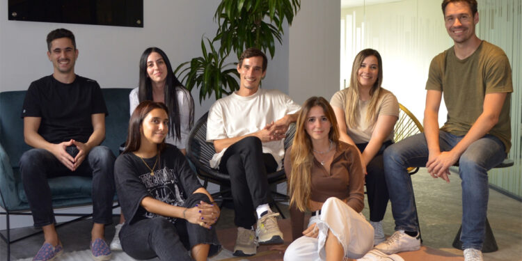 Flappin llega a Italia y Portugal con sus viajes y experiencias