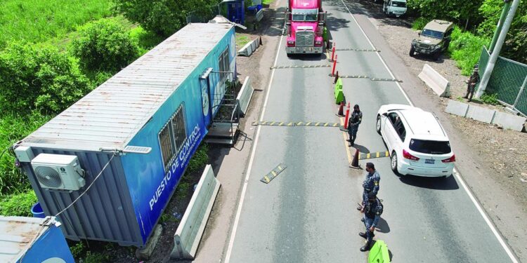 Fortalecen acciones contra el contrabando aduanero – Diario de Centro América