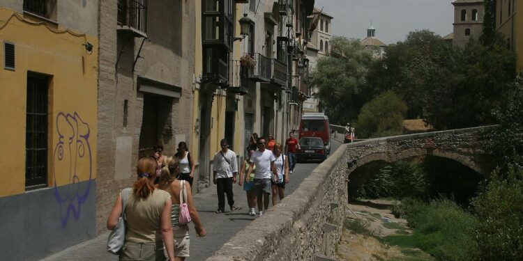 Granada está entre las ciudades más deseadas para viajar