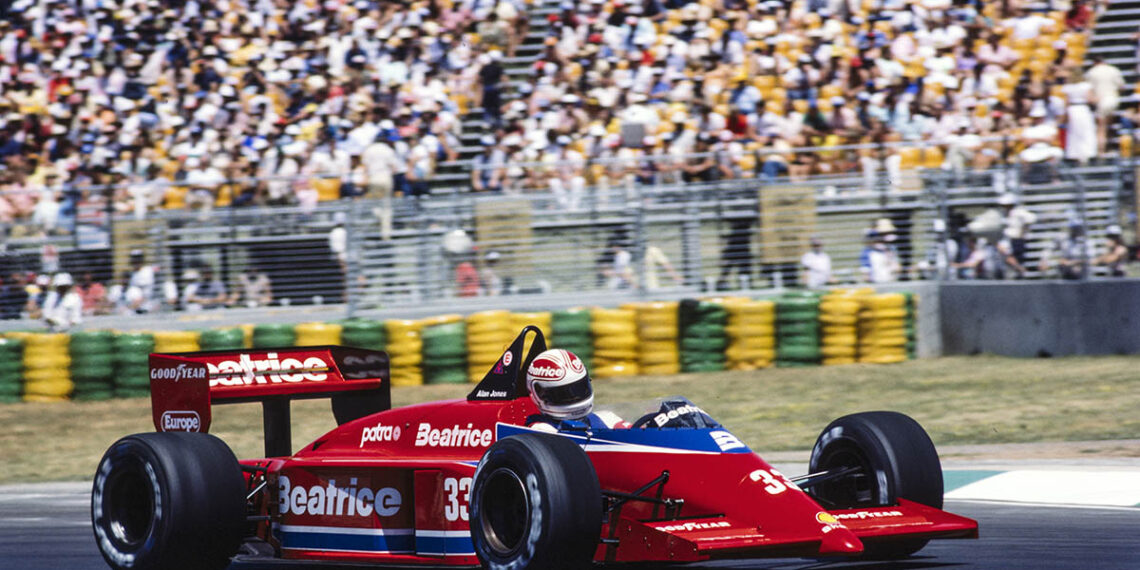 Historias de F1: Sudáfrica, el GP del 'apartheid' y el 'virus' de Alan Jones