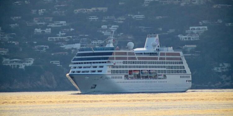 La Capital | Recibe Acapulco Crucero Numero 13 De La Temporada