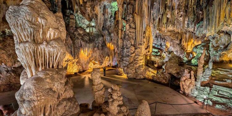 La Cueva de Nerja recibirá este jueves uno de los premios Q 2023 de Calidad Turística