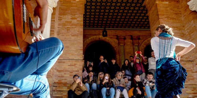 La Junta destina más de 263.000 euros para becas de formación en materia turística