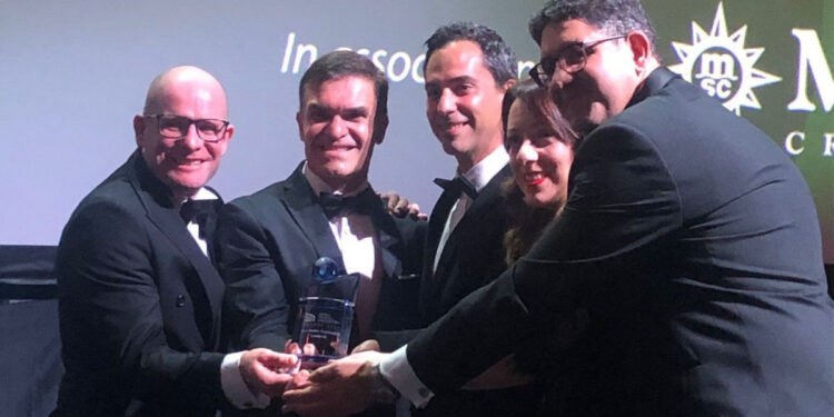 Lanzarote recibe el premio 'Mejor Destino de Invierno' de la Asociación Irlandesa de Agentes de Viajes