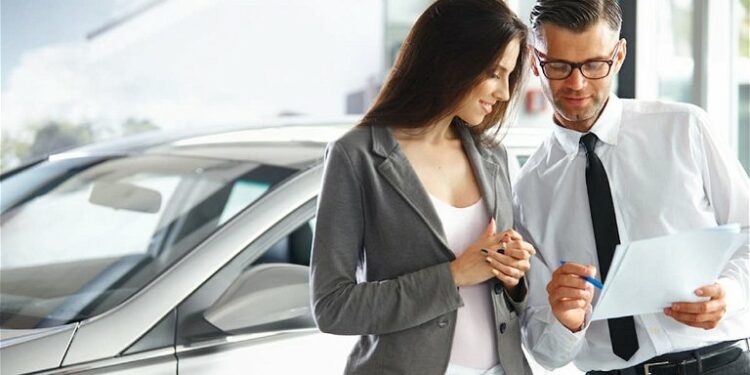 Las mejores 4 webs para comparar precios de coche
