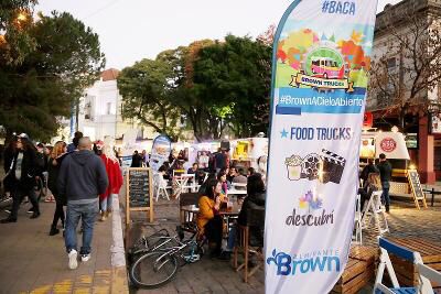 Llega a Brown "Cielo Abierto" a Calzada con el camión cultural, shows y foods trucks