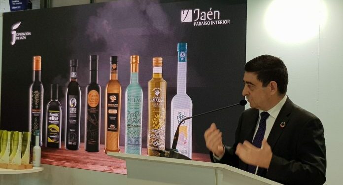 Los mejores AOVEs del año de Jaén reciben su reconocimiento en Fitur