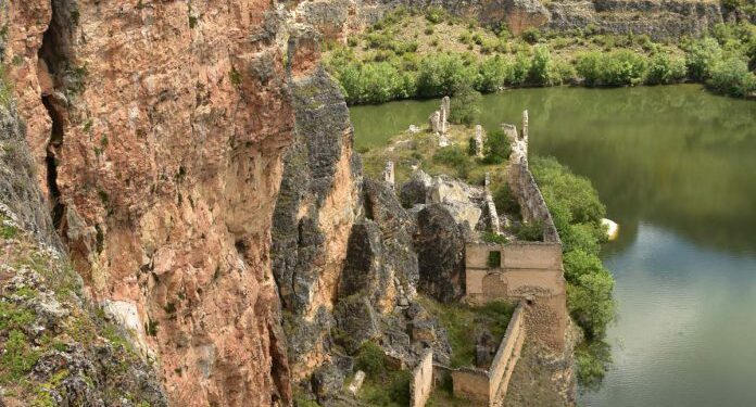 Monasterio de la Hoz, en el término municipal de Sebúlcor. Foto: José Antonio Santos.