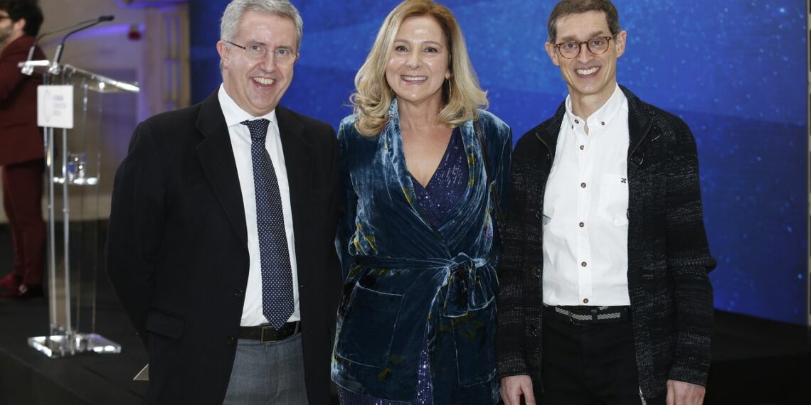 Mdicos y embajadores de A Corua