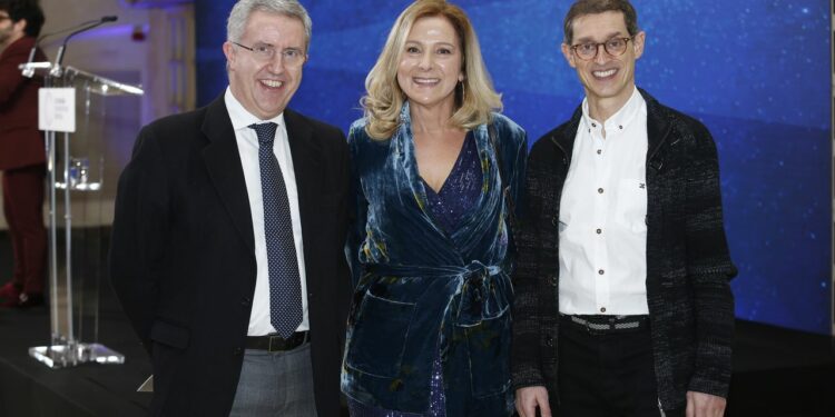 Mdicos y embajadores de A Corua