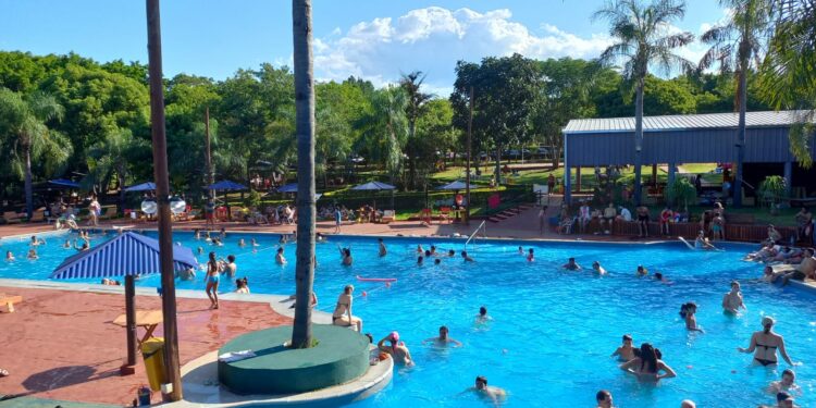 Misiones | Familias y amigos disfrutaron de una tarde a pura diversión en el Complejo Crucero Petri