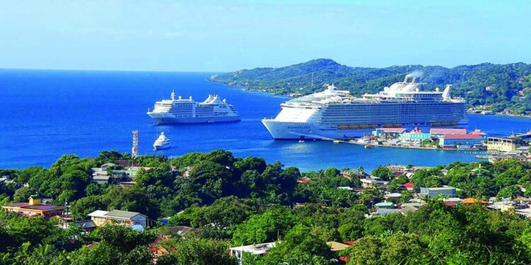 Once cruceros atracarán en Roatán en la primera semana de enero de 2023