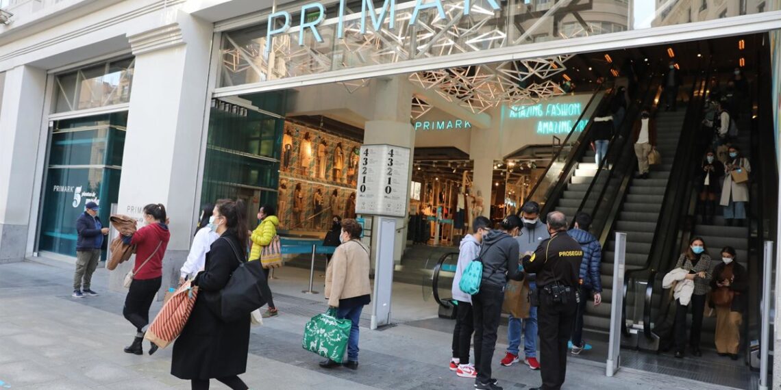 Primark incrementa un 18% sus ventas en una campaña navideña "muy fuerte"