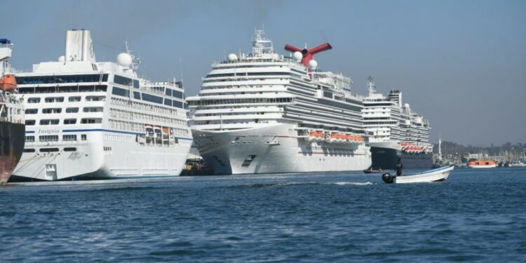 Recomiendan en Sinaloa contratar guías por seguridad