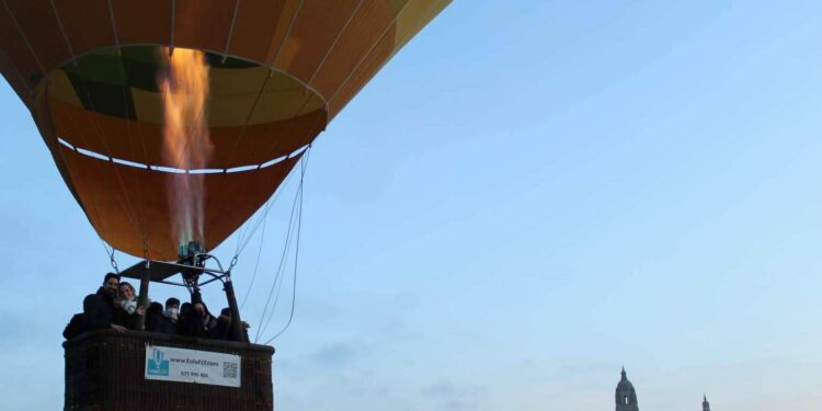 Regalar experiencias únicas como viajes en globo, de la mano de EoloFLY