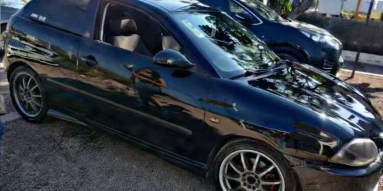 Roban violentamente un Seat Ibiza en el crucero de Chiconcuac, Xochitepec - La Crónica de Morelos | Noticias