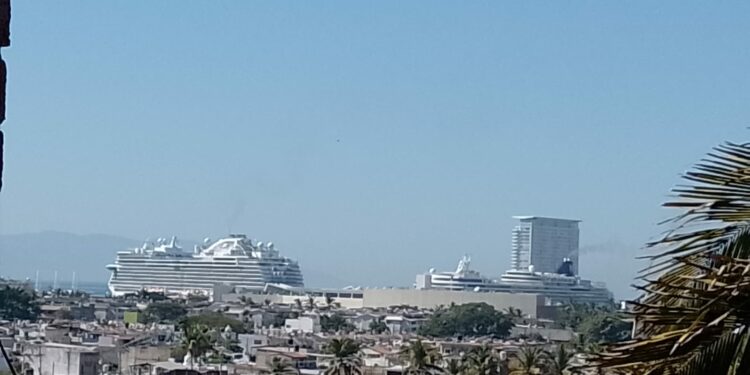 Semana de 9 arribos de cruceros y derrama de 70 MDP