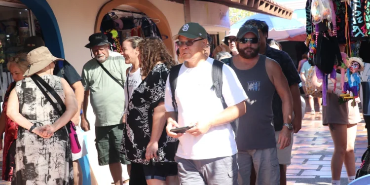 TVP | TVPACIFICO.MX | Llegan más de 10 mil visitantes a Mazatlán en tres cruceros