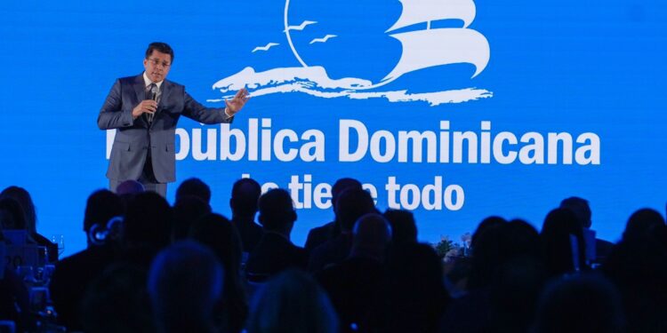 Turismo abre la agenda de Fitur con presentación a más de 200 agencias de viajes y touroperadores en España