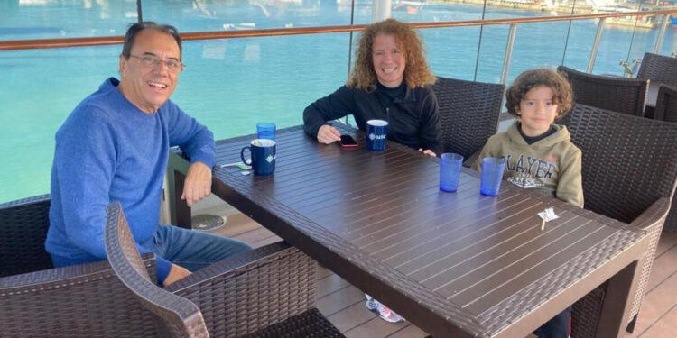 Una familia de Lanzarote comienza la vuelta al mundo con MSC Cruceros
