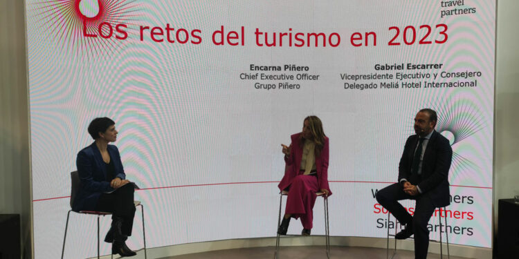 Grupo Piñero Soltour Gabriel Escarrer Encarna Piñero debates fitur 2023