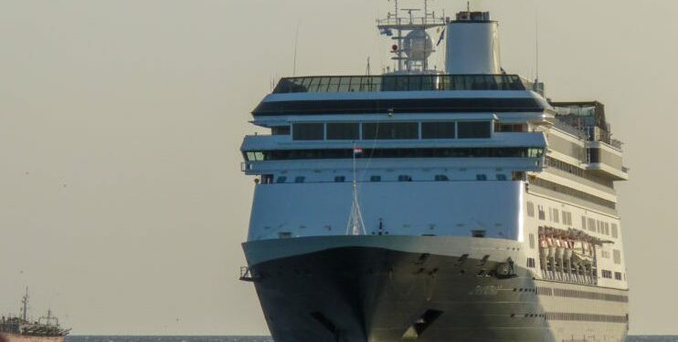Viajes a eclipse en México destaca en calendario de Holland America Line desde San Diego