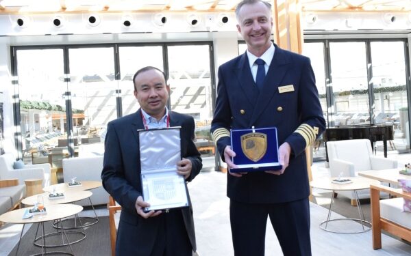 Viking Sky es primer crucero del año en Puerto de El Pireo
