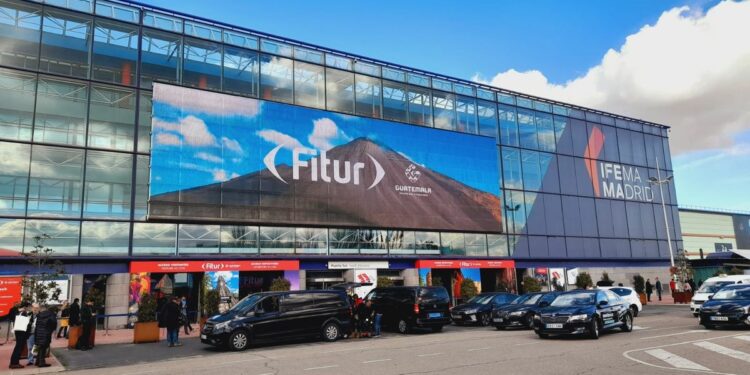 El predio de Ifema alberg&oacute; una edici&oacute;n de Fitur donde se recompusieron los lazos de la cadena de comercializaci&oacute;n tur&iacute;stica.