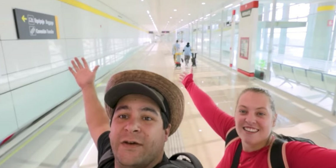 “nunca habíamos estado en un aeropuerto tan vacío”