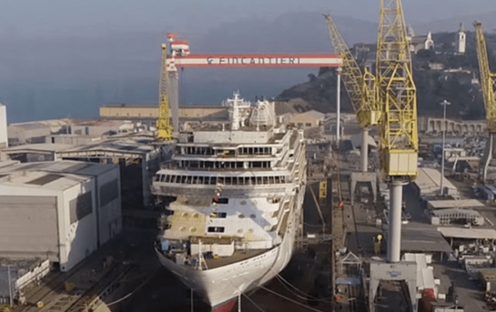 Regent Seven Seas Cruises celebra la ceremonia de flotación del Seven Seas Grandeur