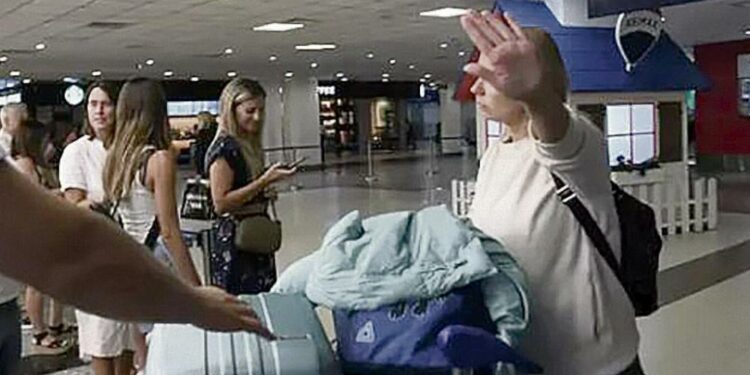 Anses desmintió que la organizadora de los viajes de embarazadas rusas cobre o haya cobrado la AUH