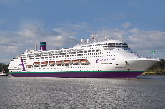 Ambassador Cruise Line renueva su asociación con ORCA