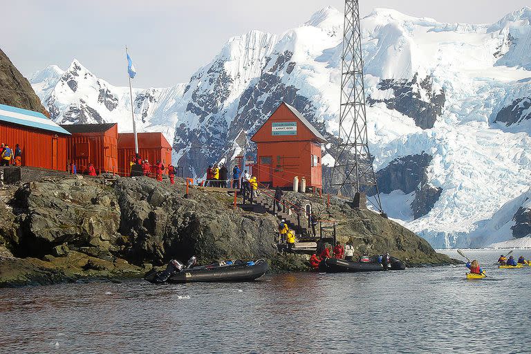 La Base Brown es la estación argentina que más turistas recibe