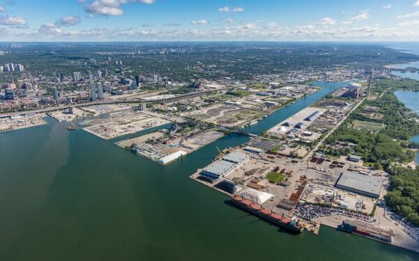 Puerto de Toronto mueve un récord de 2,3 millones de toneladas métricas de carga en 2022