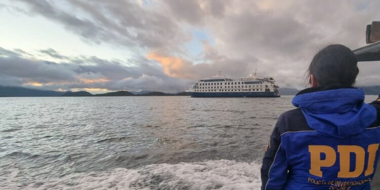 3 cruceros operan de manera simultanea en Punta Arenas