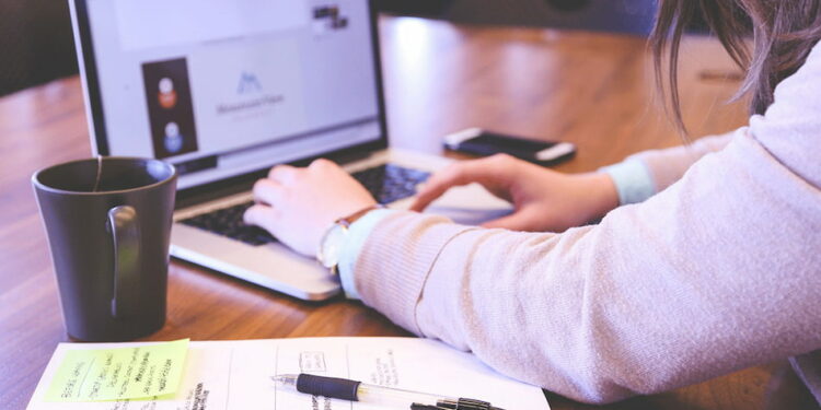 4 razones fundamentales por las que debes estudiar inglés