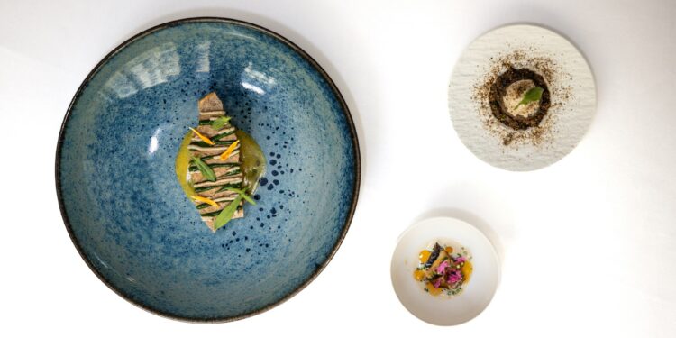 6 restaurantes con estrella Michelin en Paris exquisitos y asequibles