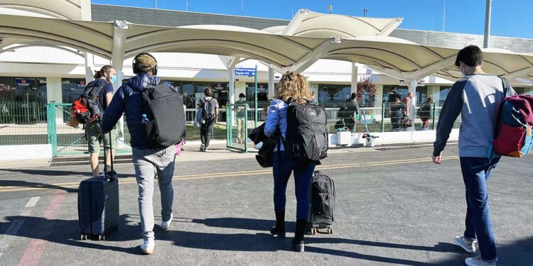 Aeropuertos de Oaxaca vuelan a velocidad crucero