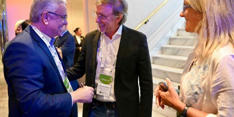 Agricultores De 30 Países Trataron En Argentina Fortalecimiento De Agenda Común De Sostenibilidad De La Producción, Con Participación Del IICA