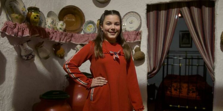 Alba Sánchez Nicolás: «En los viajes de conviviencia de mi peña me río mucho y divierto»