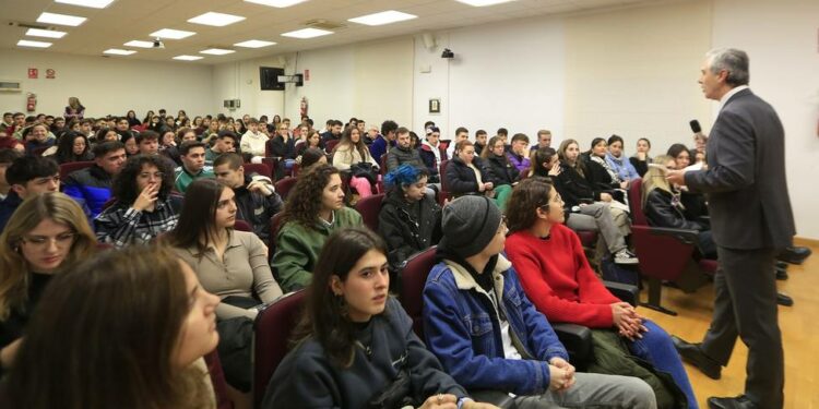 Alemania, Italia, Brasil y EEUU, destinos preferidos por estudiantes de la UCAM para programas de movilidad - Murcia - San Javier